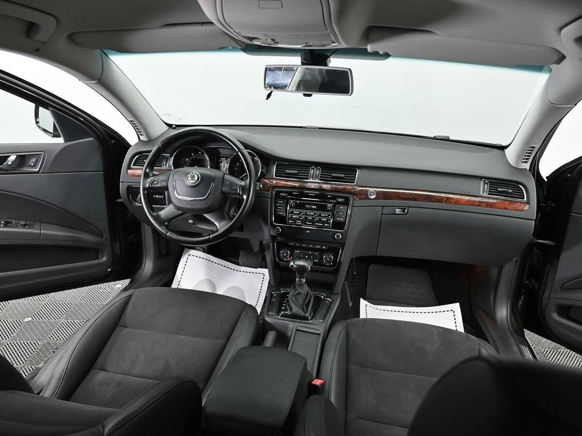 Skoda Superb 2012 года с пробегом. Фото: #9