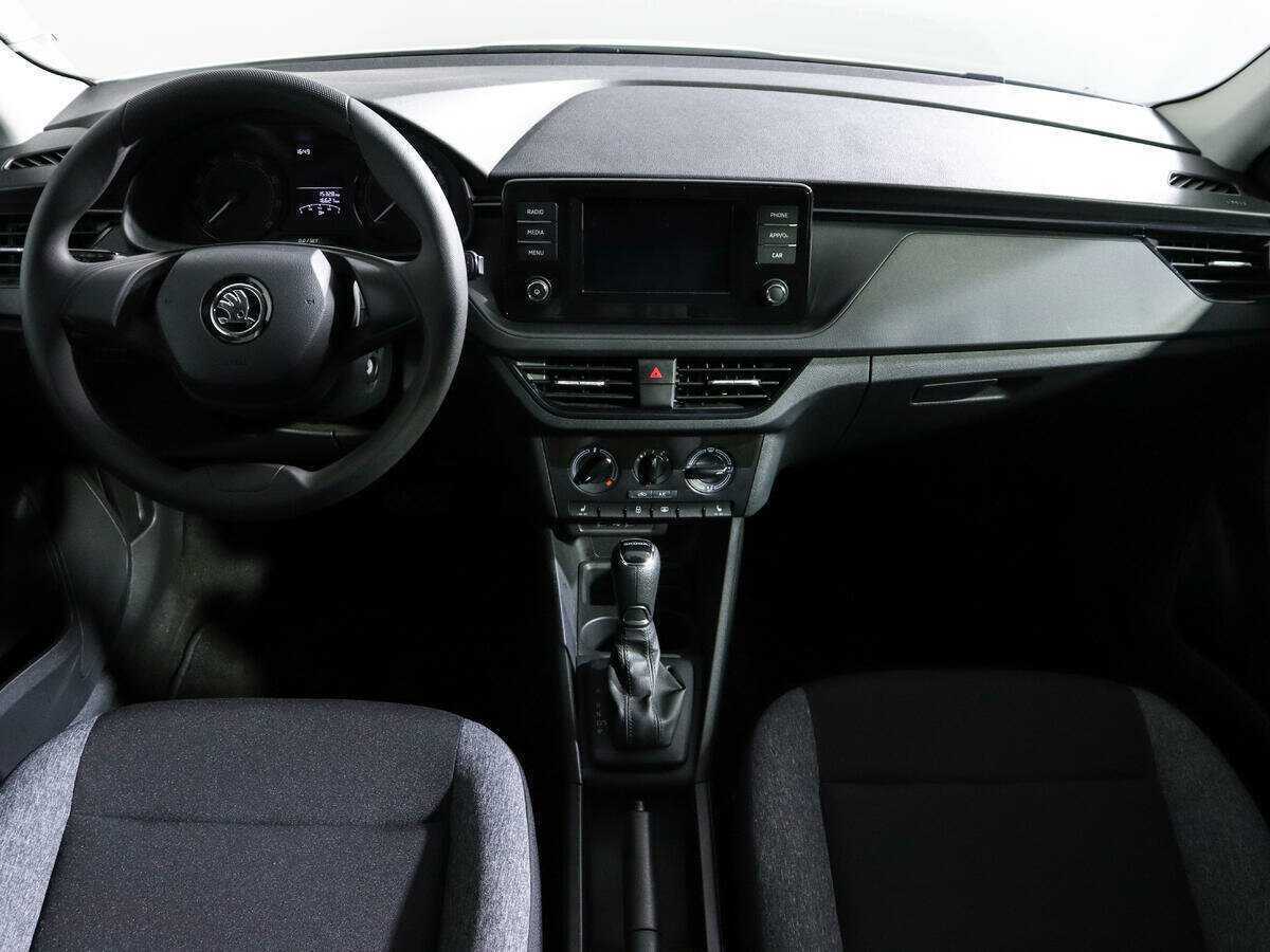 Skoda Rapid 2021 года с пробегом. Фото: #11