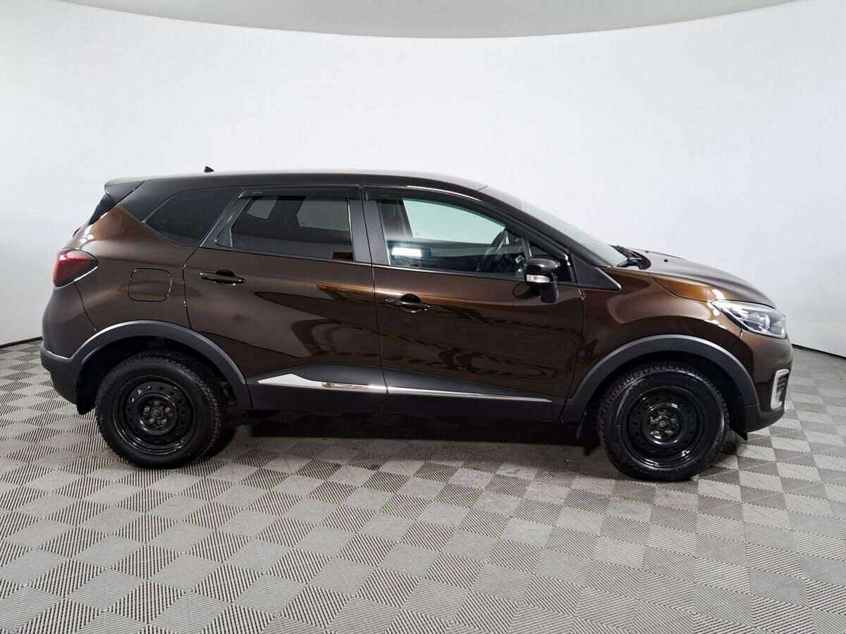 Renault Kaptur 2017 года с пробегом. Фото: #3