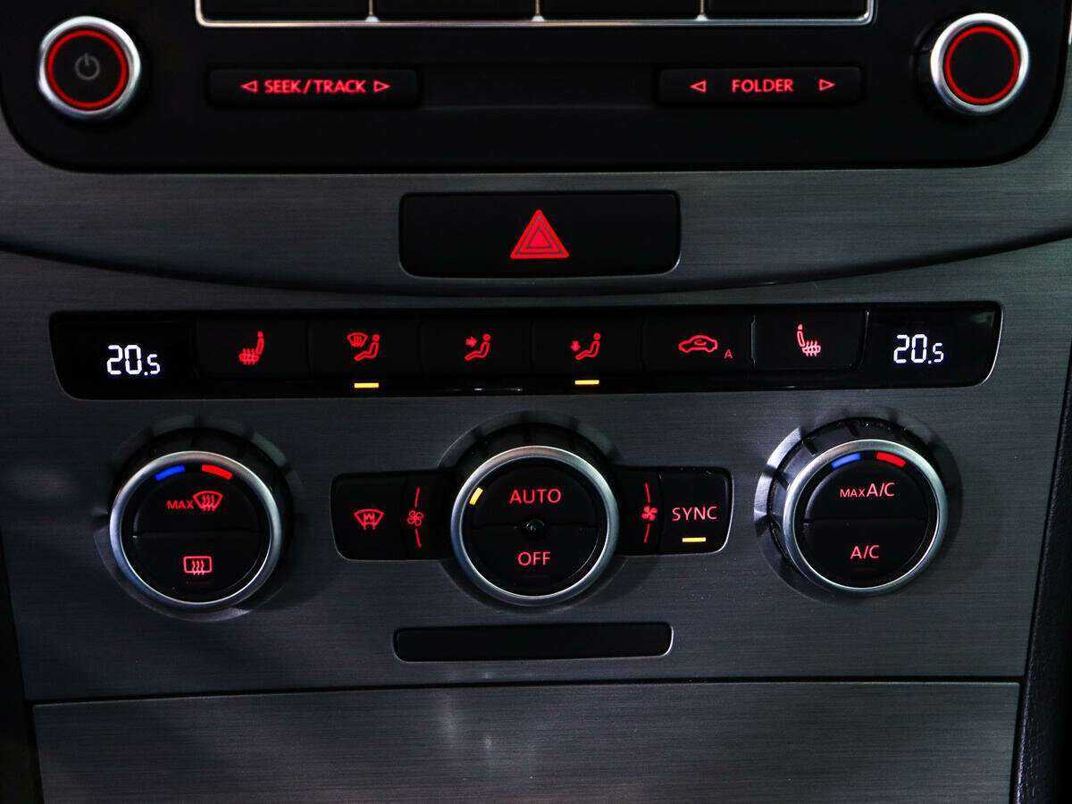 Volkswagen Passat 2014 года с пробегом. Фото: #12