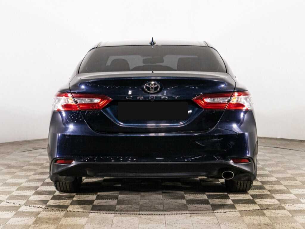 Toyota Camry 2019 года с пробегом. Фото: #5