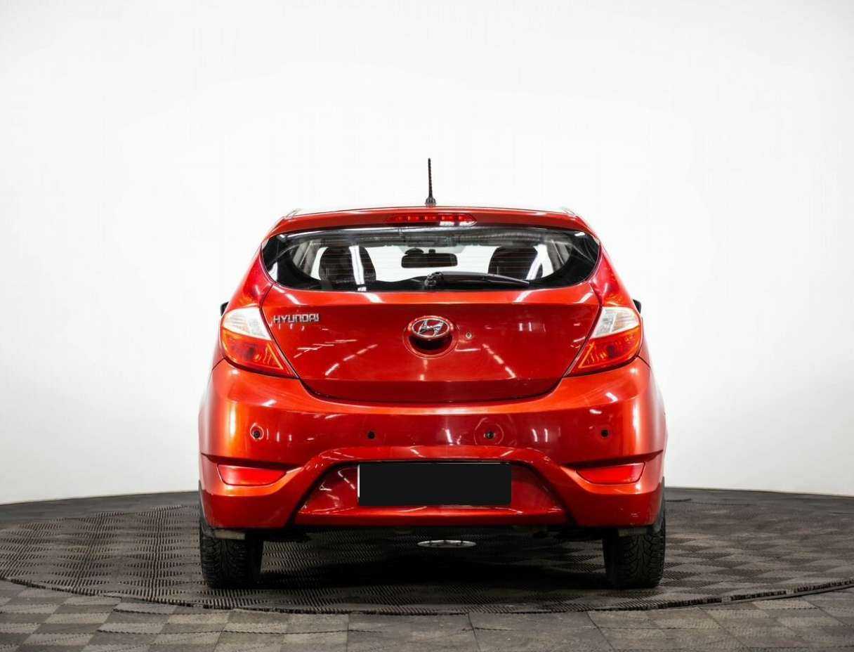 Hyundai Solaris 2012 года с пробегом. Фото: #3