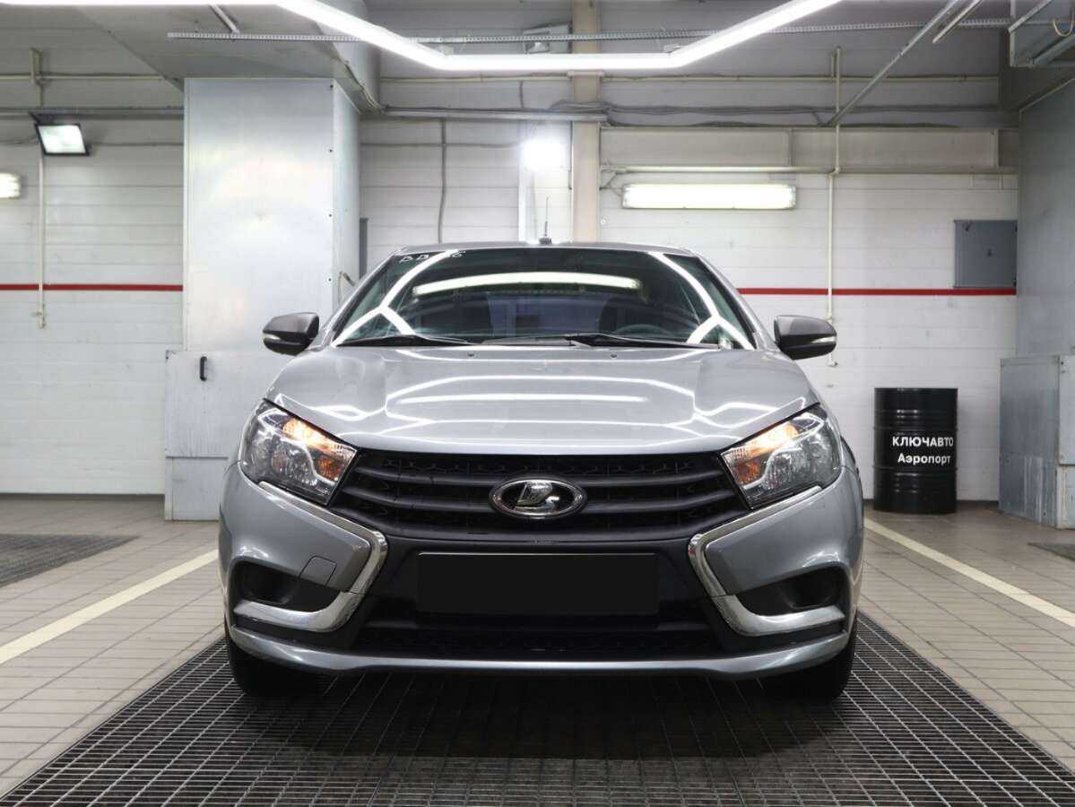 Lada (ВАЗ) Vesta 2018 года с пробегом. Фото: #1
