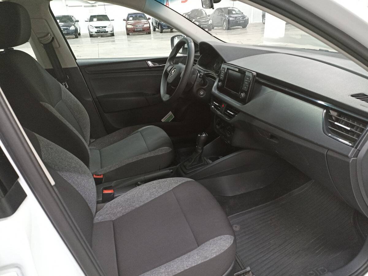 Skoda Rapid 2021 года с пробегом. Фото: #10