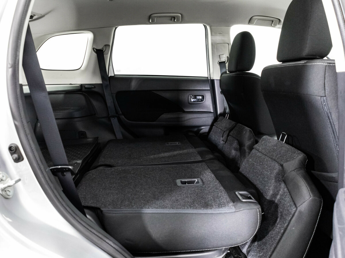 Mitsubishi Outlander 2018 года с пробегом. Фото: #15