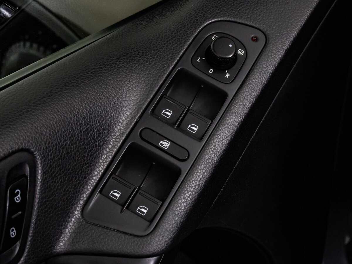 Volkswagen Tiguan 2015 года с пробегом. Фото: #14