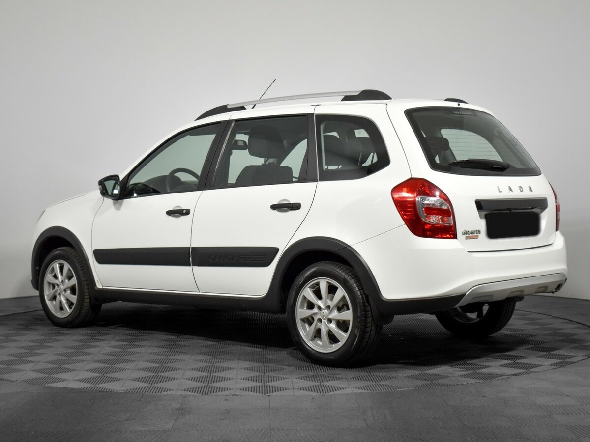 Lada (ВАЗ) Granta 2019 года с пробегом. Фото: #6