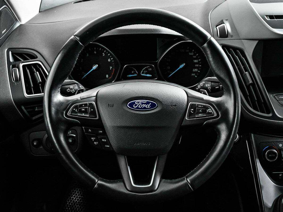 Ford Kuga 2017 года с пробегом. Фото: #11