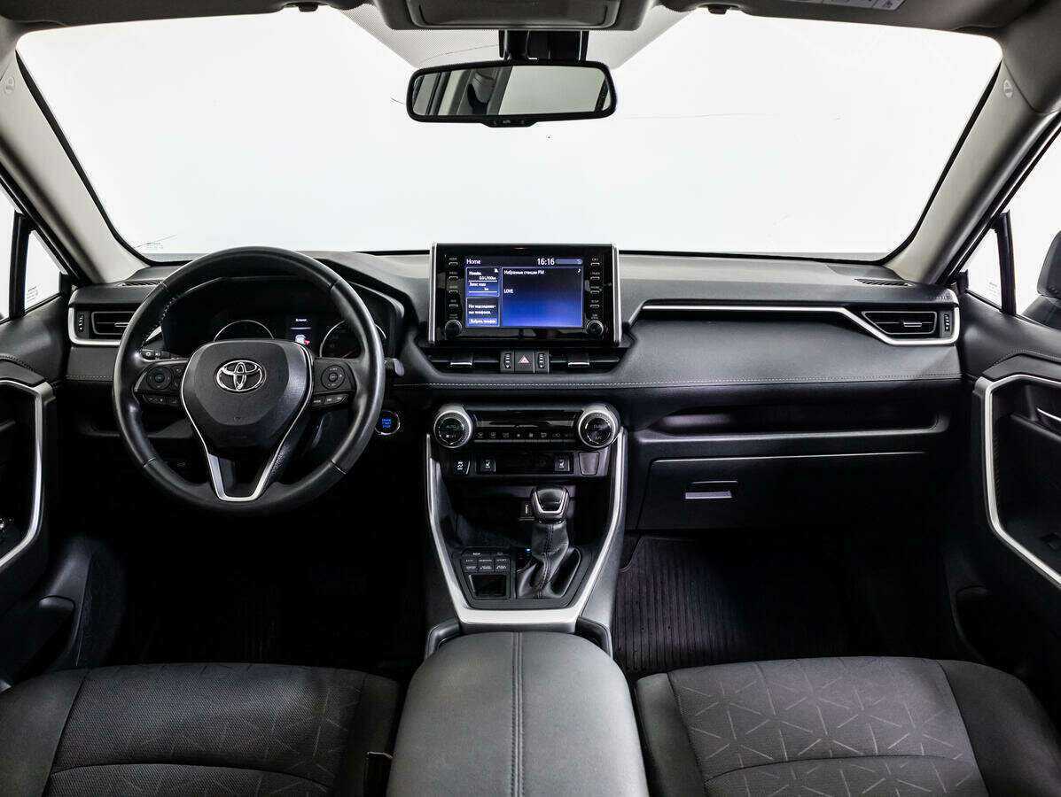 Toyota RAV4 2021 года с пробегом. Фото: #9