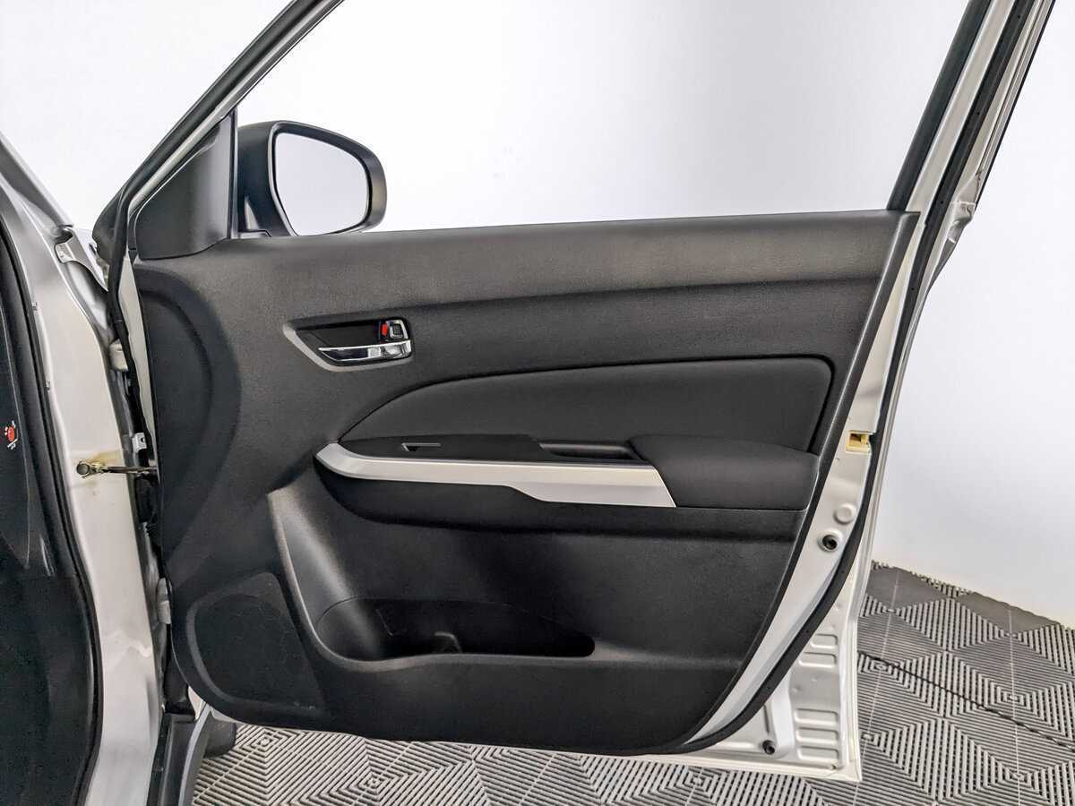 Suzuki Vitara 2016 года с пробегом. Фото: #18