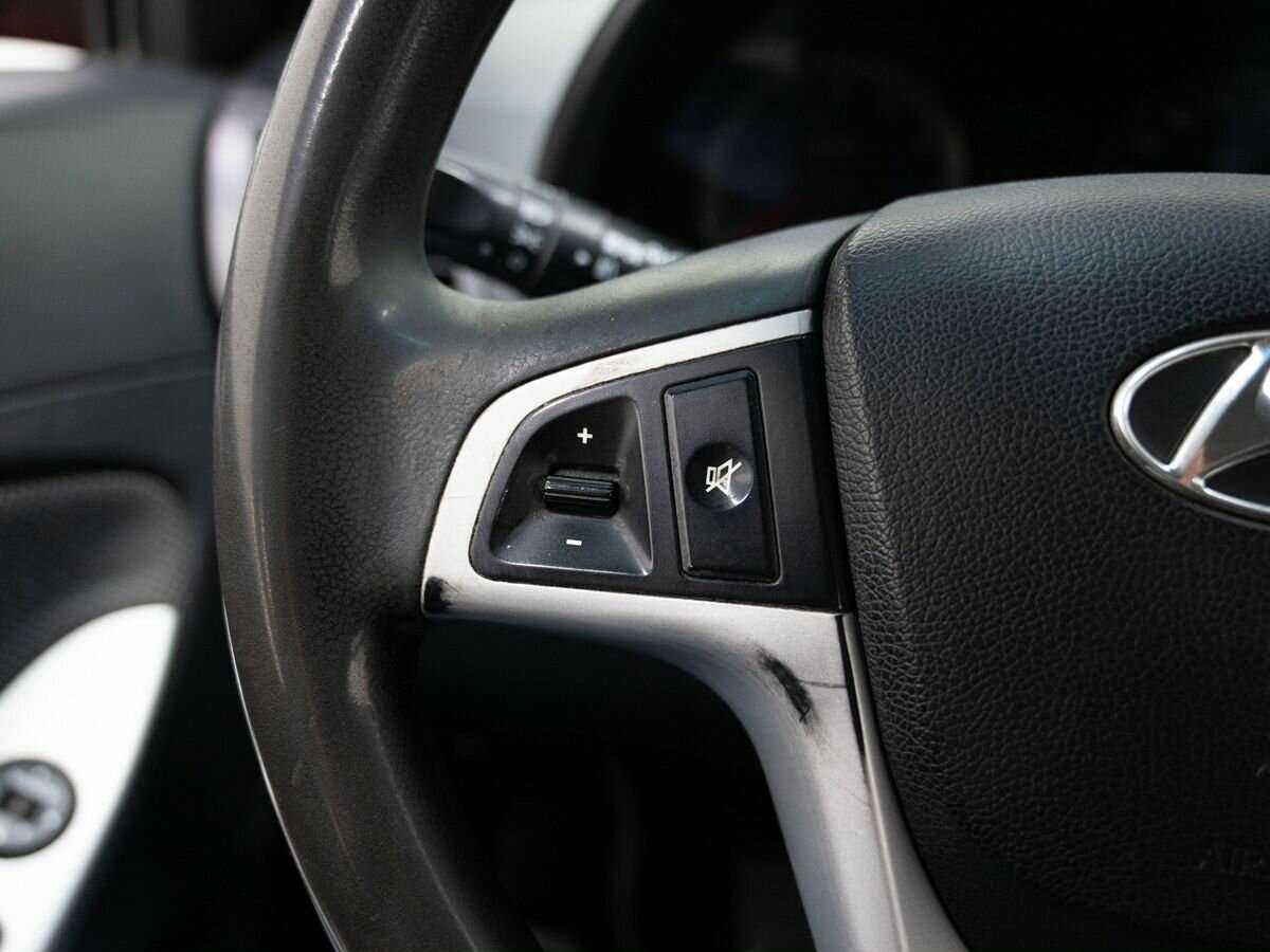 Hyundai Solaris 2012 года с пробегом. Фото: #15