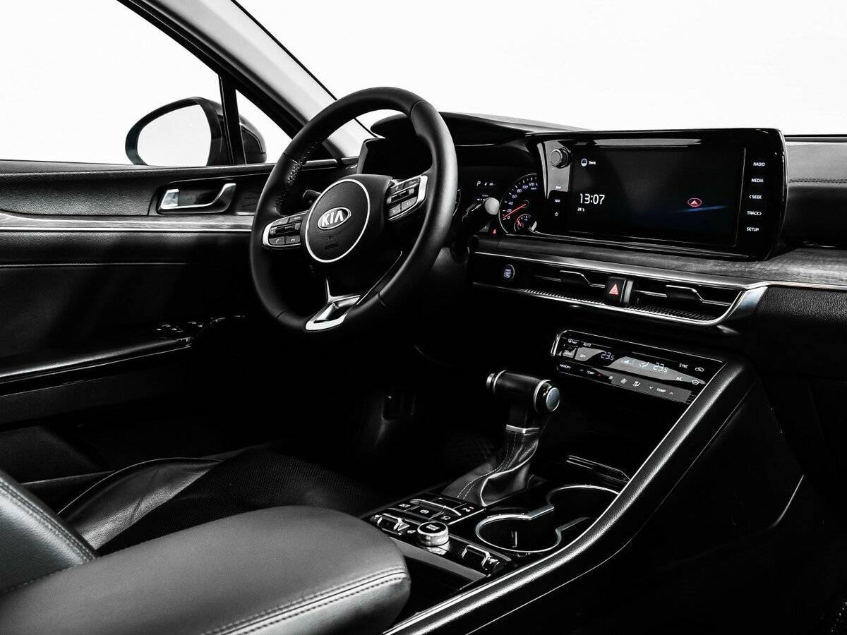 Kia K5 2021 года с пробегом. Фото: #8