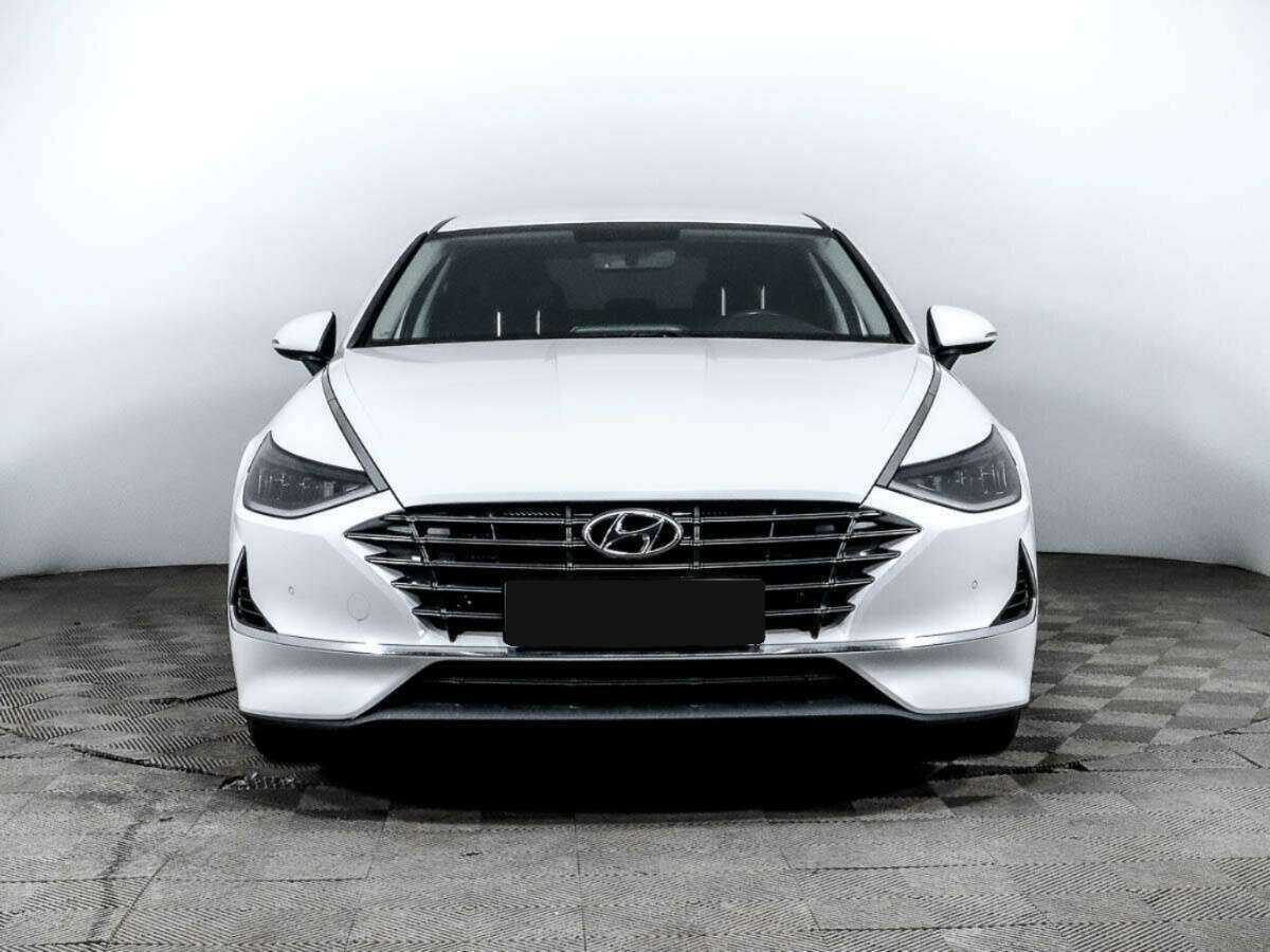 Hyundai Sonata 2019 года с пробегом. Фото: #1