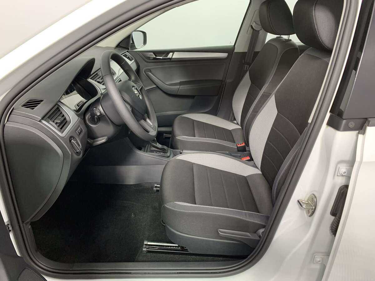 Skoda Rapid 2019 года с пробегом. Фото: #14