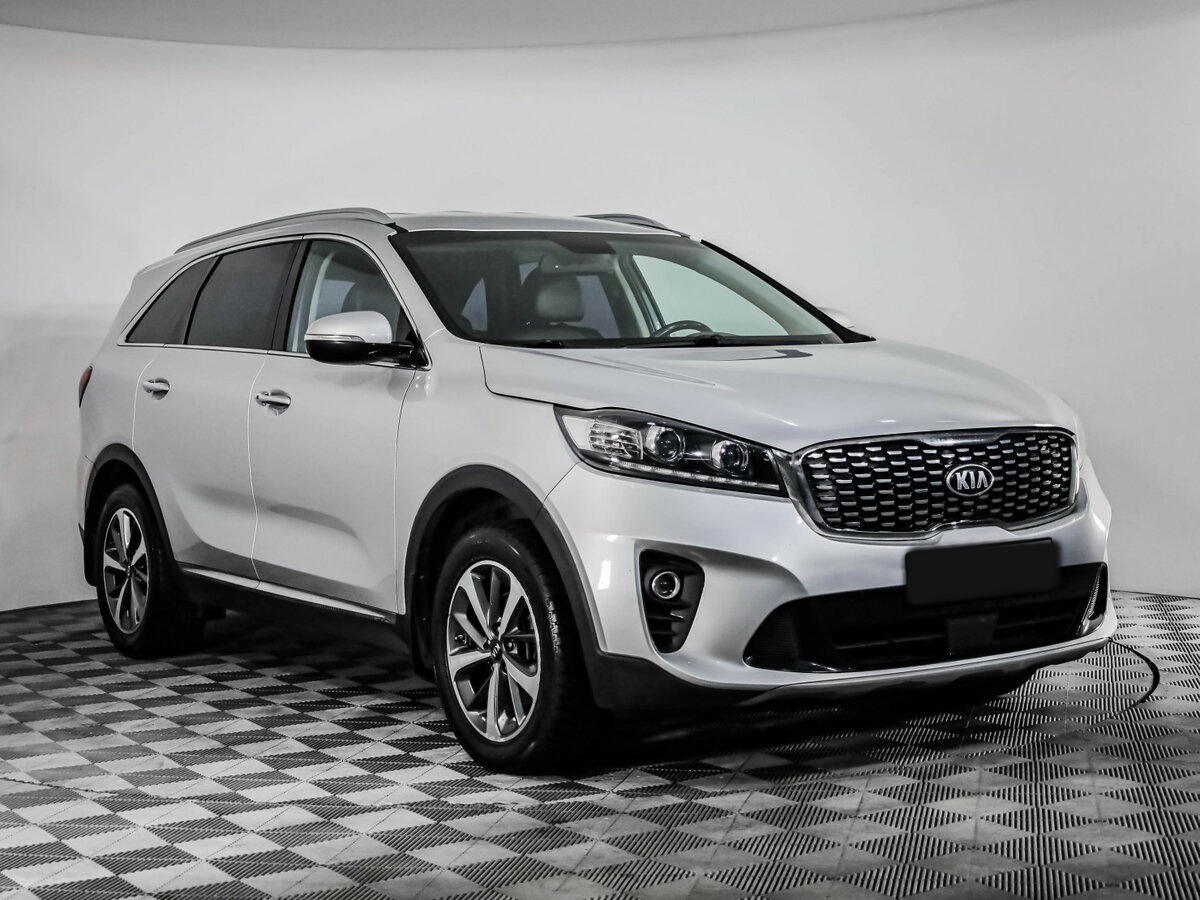 Kia Sorento 2018 года с пробегом. Фото: #2