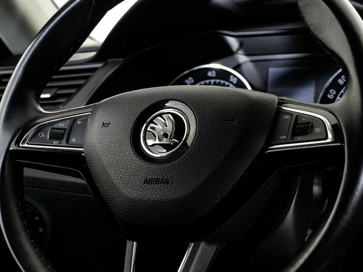 Skoda Superb 2018 года с пробегом. Фото: #10