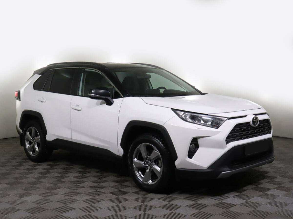 Toyota RAV4 2020 года с пробегом. Фото: #1