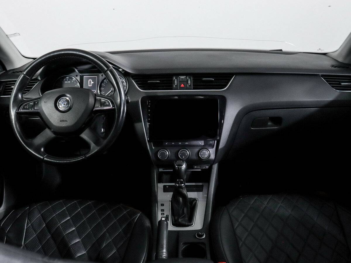 Skoda Octavia 2013 года с пробегом. Фото: #9