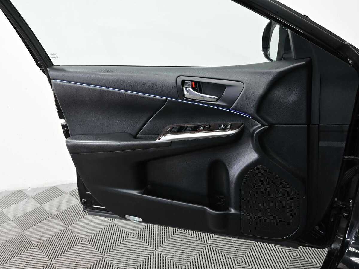 Toyota Camry 2015 года с пробегом. Фото: #7