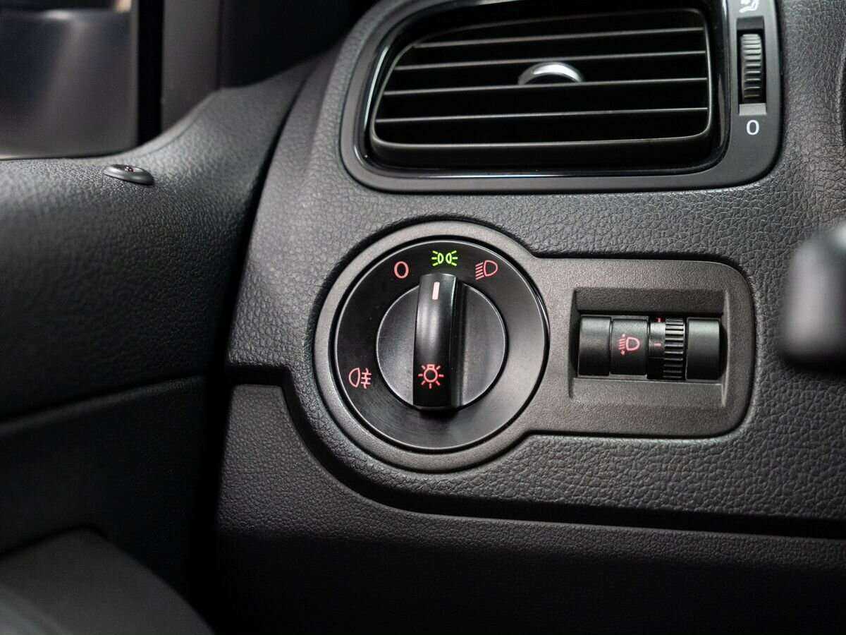 Volkswagen Polo 2017 года с пробегом. Фото: #14