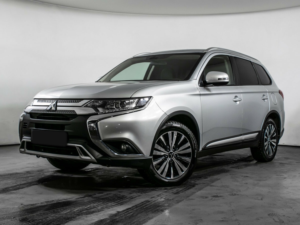 Mitsubishi Outlander 2018 года с пробегом. Фото: #0