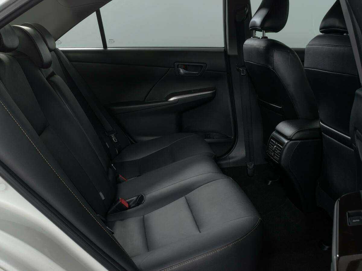 Toyota Camry 2016 года с пробегом. Фото: #11