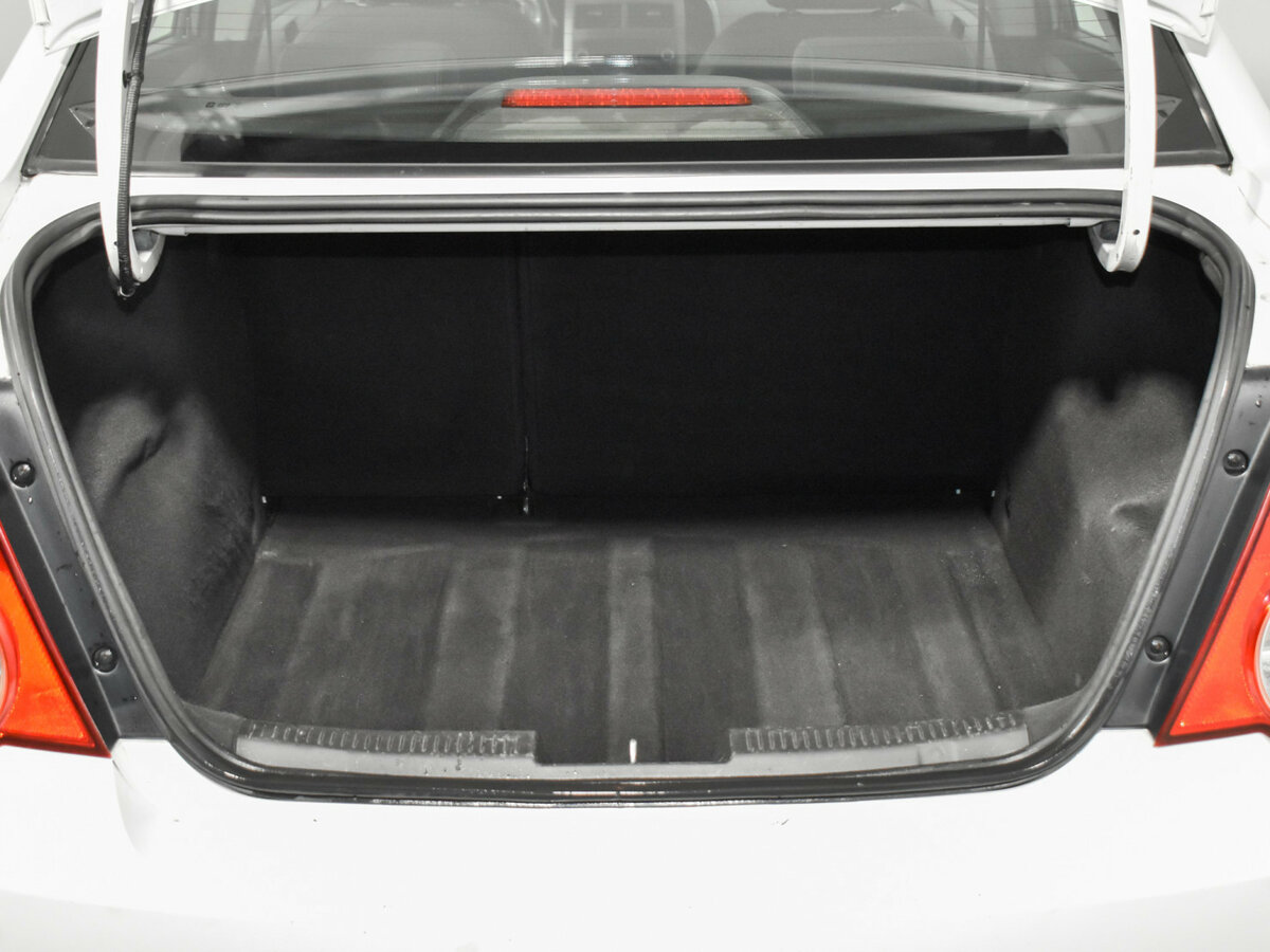 Chevrolet Aveo 2014 года с пробегом. Фото: #16