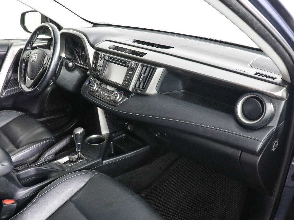 Toyota RAV4 2013 года с пробегом. Фото: #9