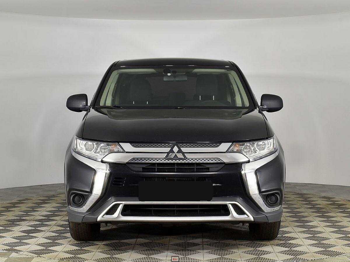 Mitsubishi Outlander 2020 года с пробегом. Фото: #2