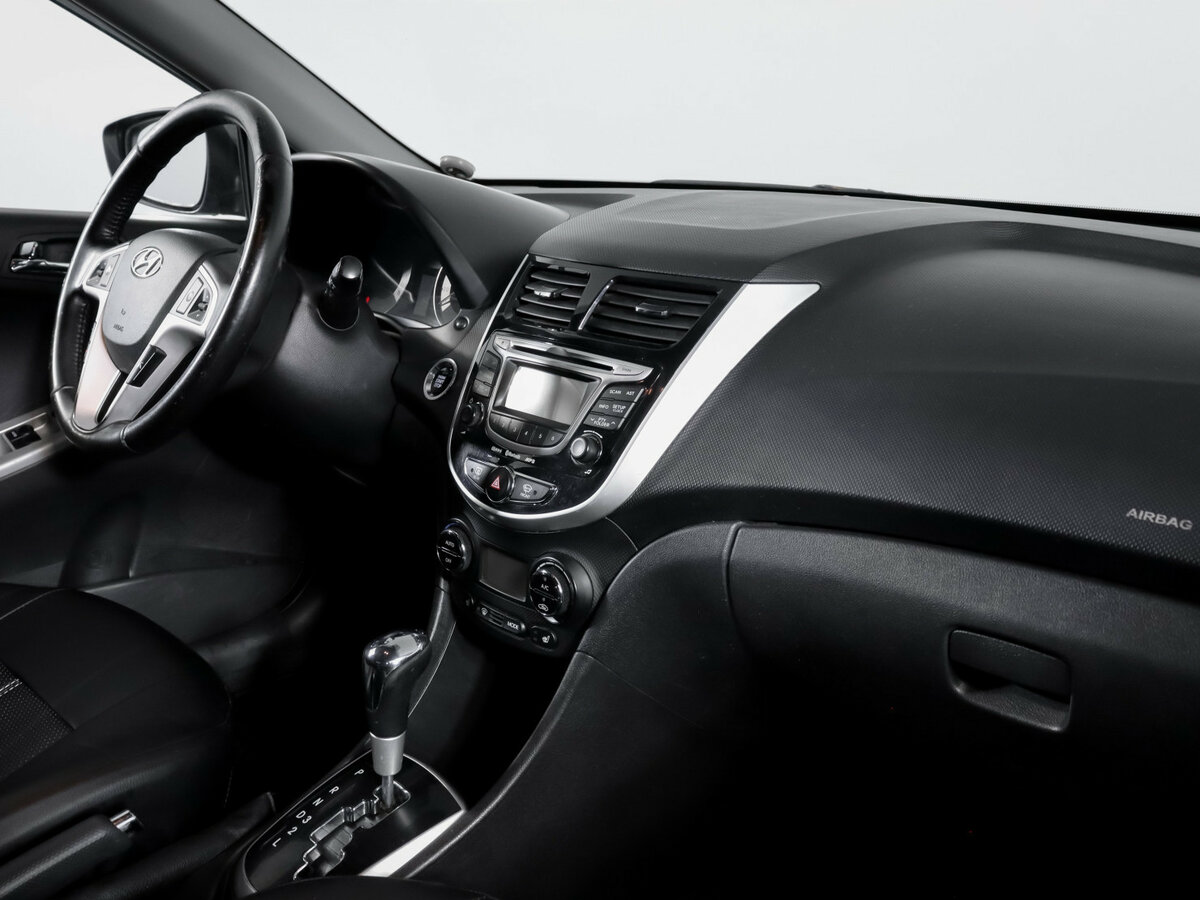 Hyundai Solaris 2012 года с пробегом. Фото: #6