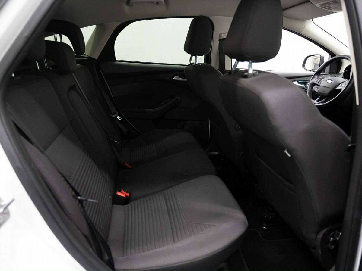 Ford Focus 2017 года с пробегом. Фото: #7
