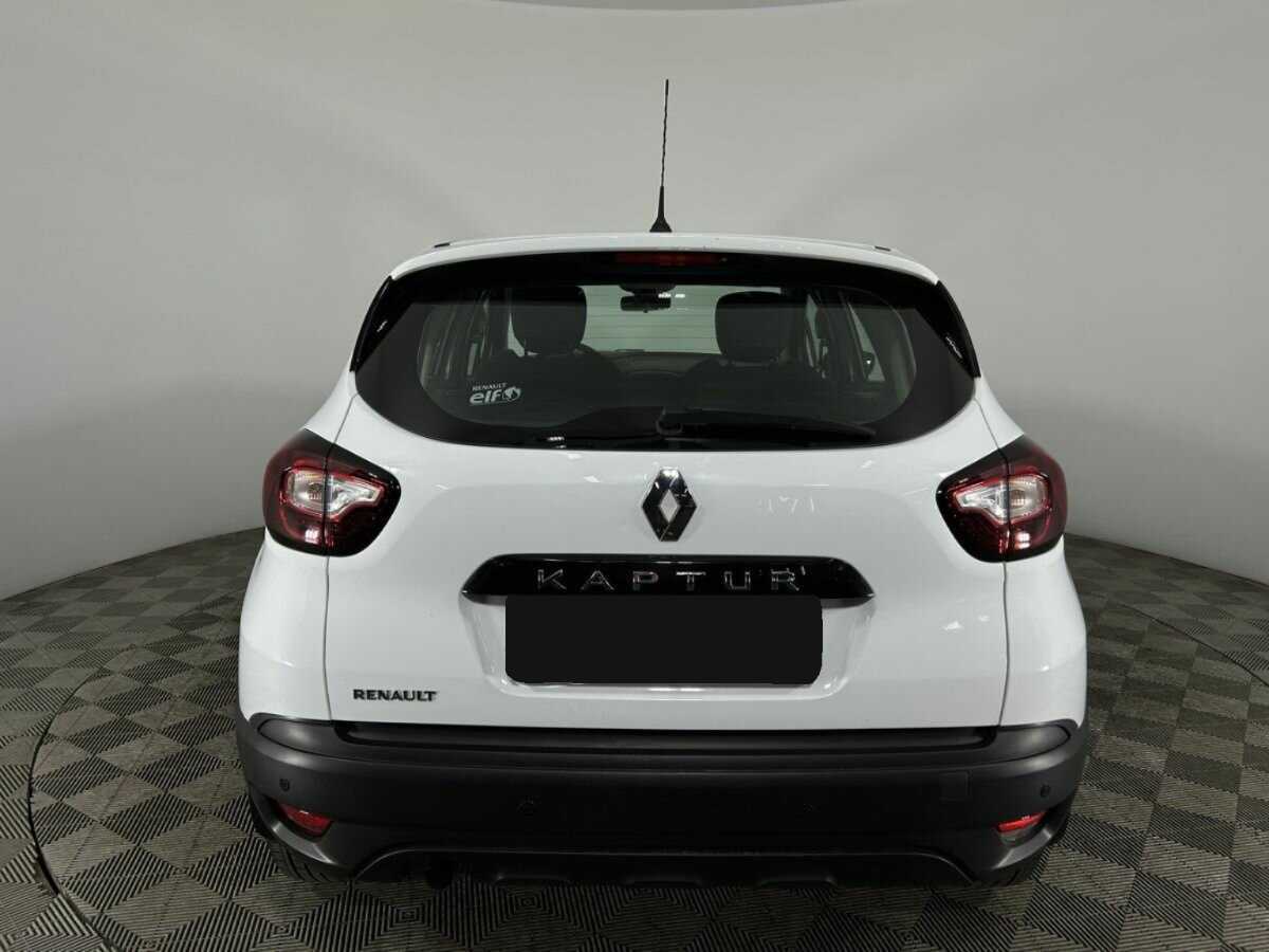 Renault Kaptur 2018 года с пробегом. Фото: #2