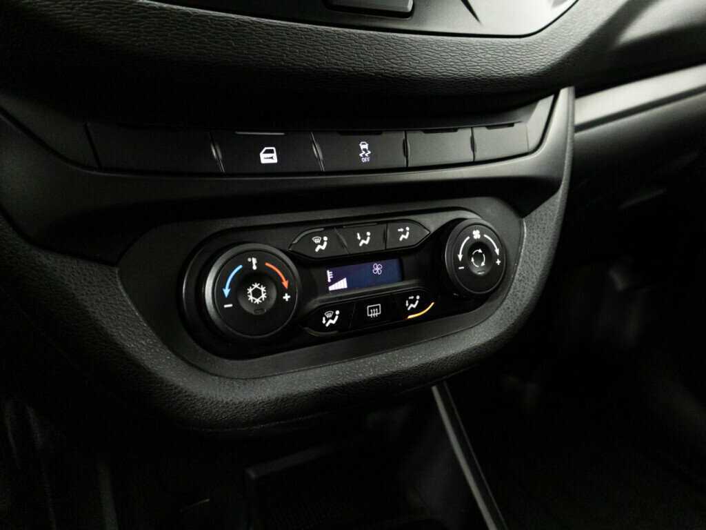 Lada (ВАЗ) Vesta 2021 года с пробегом. Фото: #16