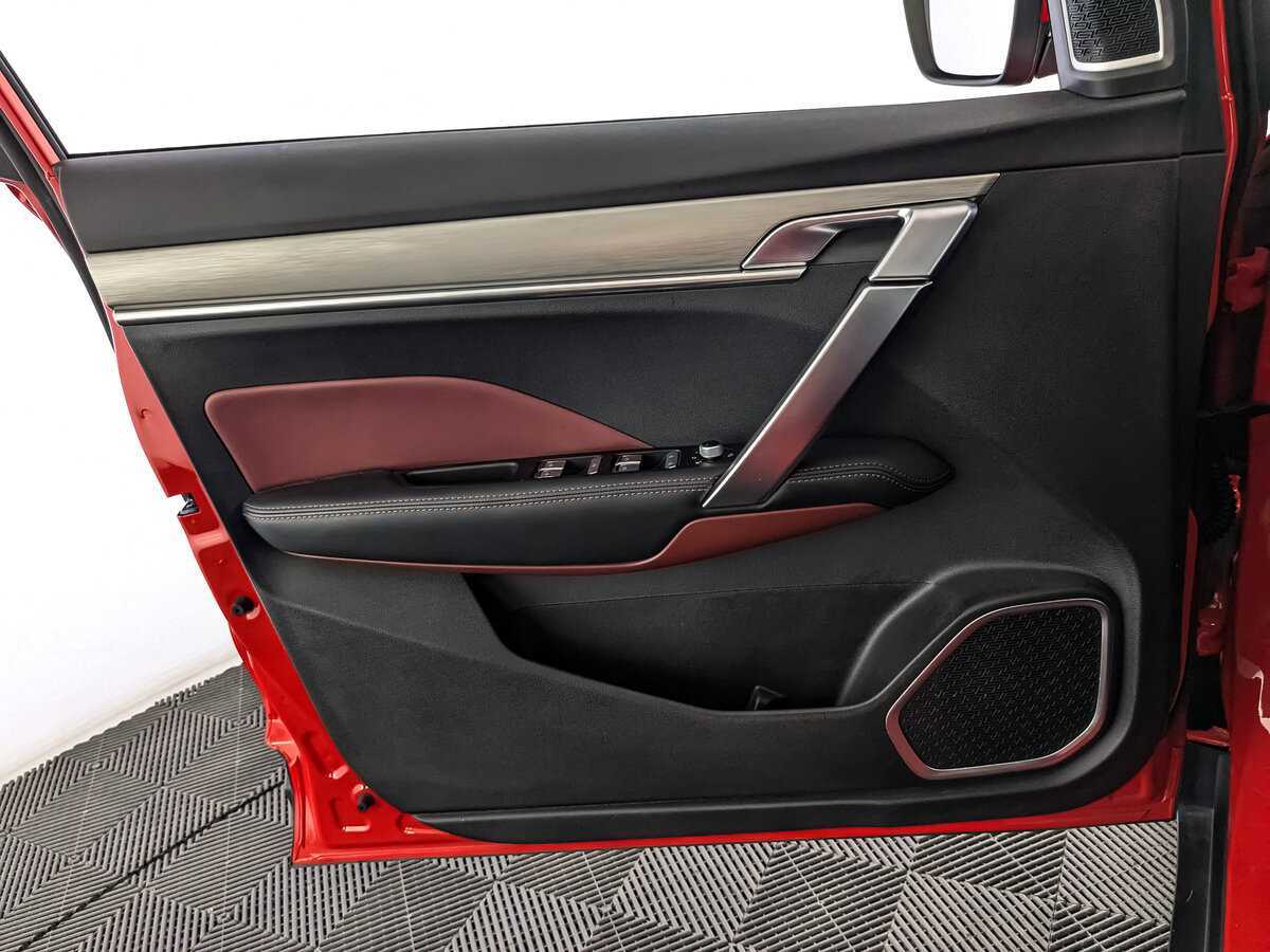 Geely Coolray 2023 года с пробегом. Фото: #18