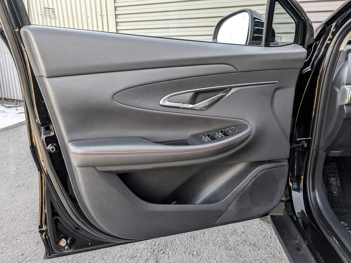 Changan UNI-T 2023 года с пробегом. Фото: #18