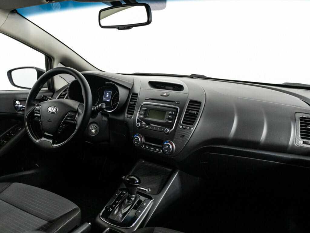 Kia Cerato 2017 года с пробегом. Фото: #8