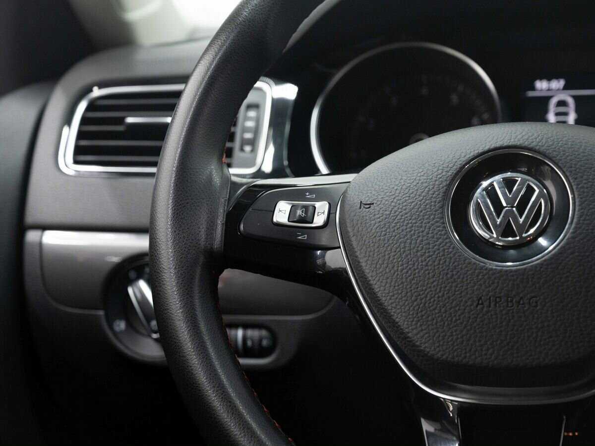 Volkswagen Jetta 2016 года с пробегом. Фото: #14
