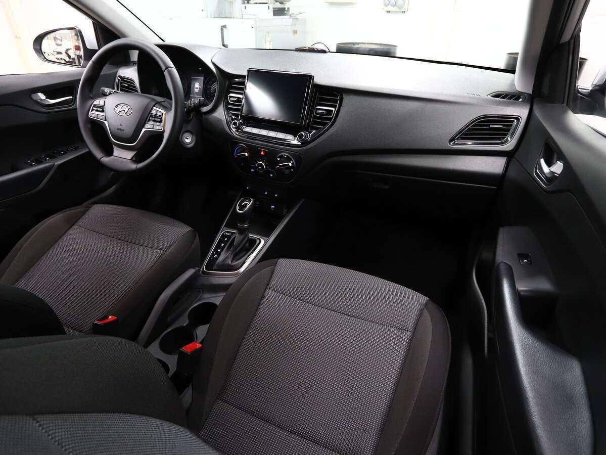 Hyundai Solaris 2021 года с пробегом. Фото: #9