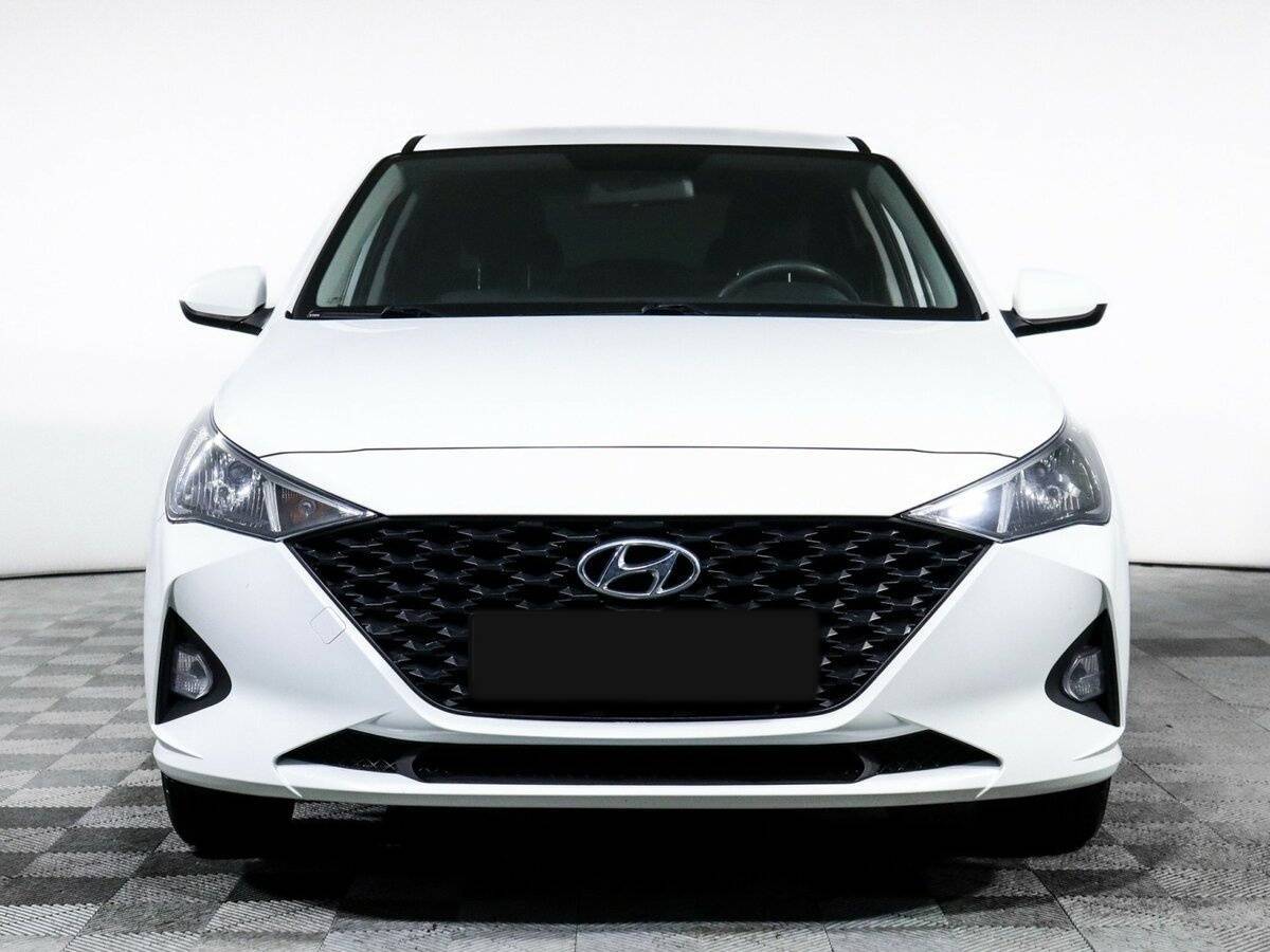 Hyundai Solaris 2021 года с пробегом. Фото: #1