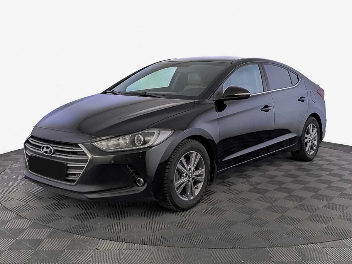 Hyundai Elantra 2017 года с пробегом. Посмотреть фото