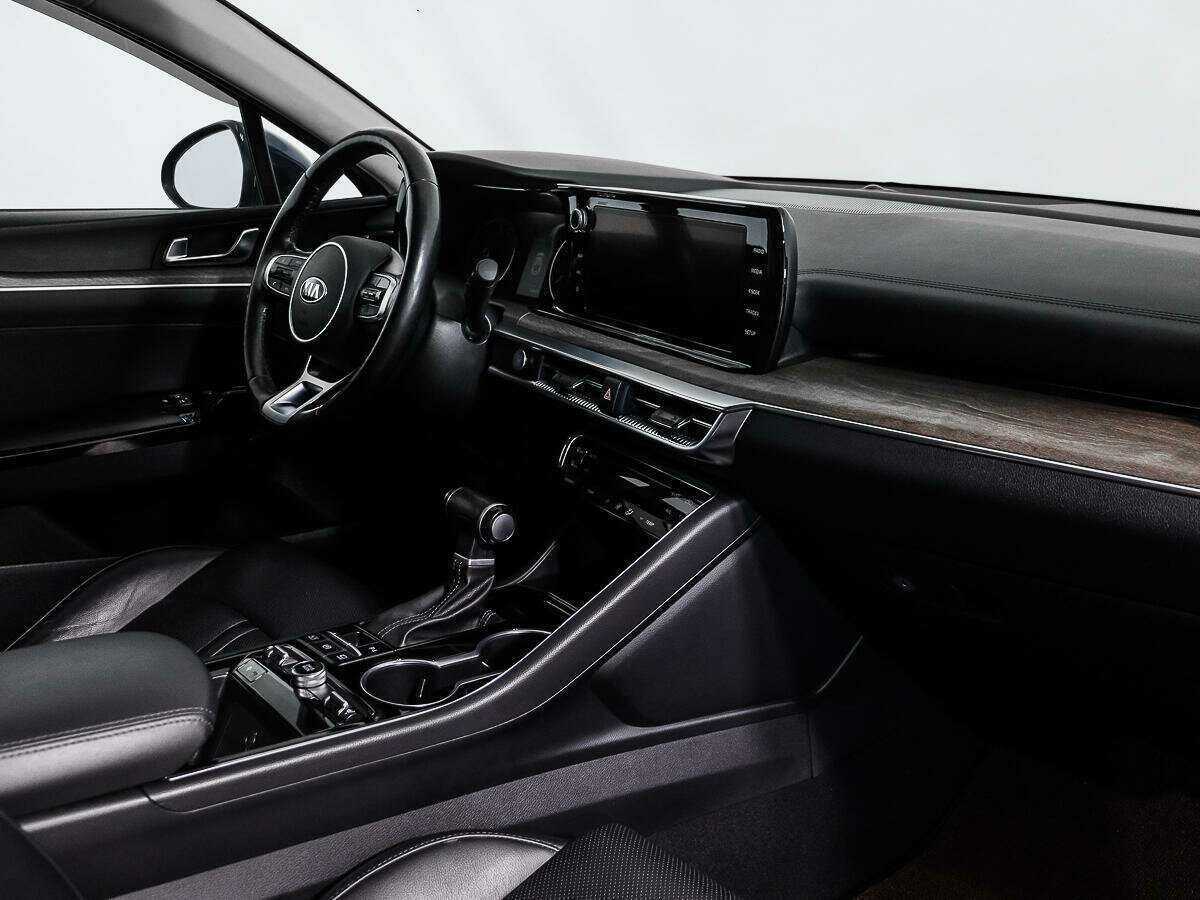 Kia K5 2021 года с пробегом. Фото: #13