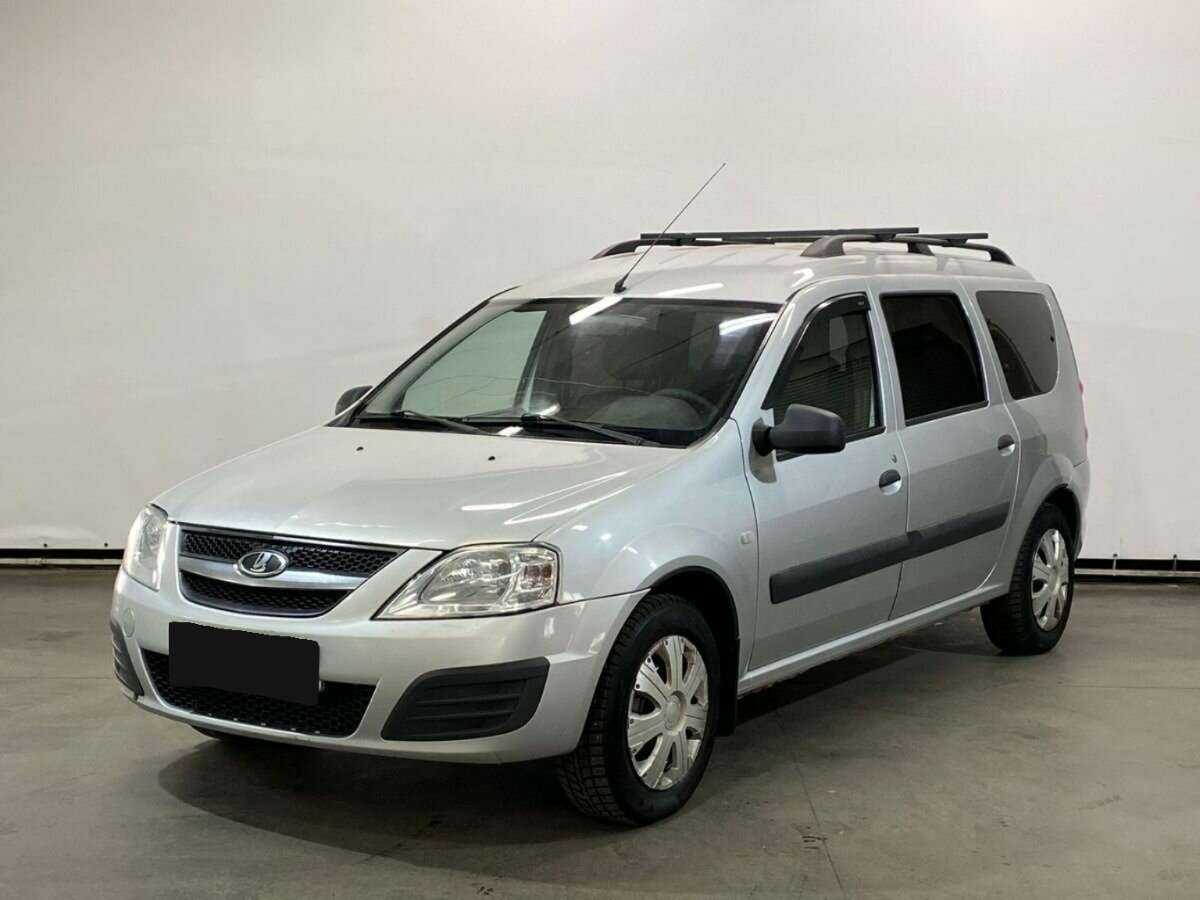 Lada (ВАЗ) Largus 2018 года с пробегом. Посмотреть фото