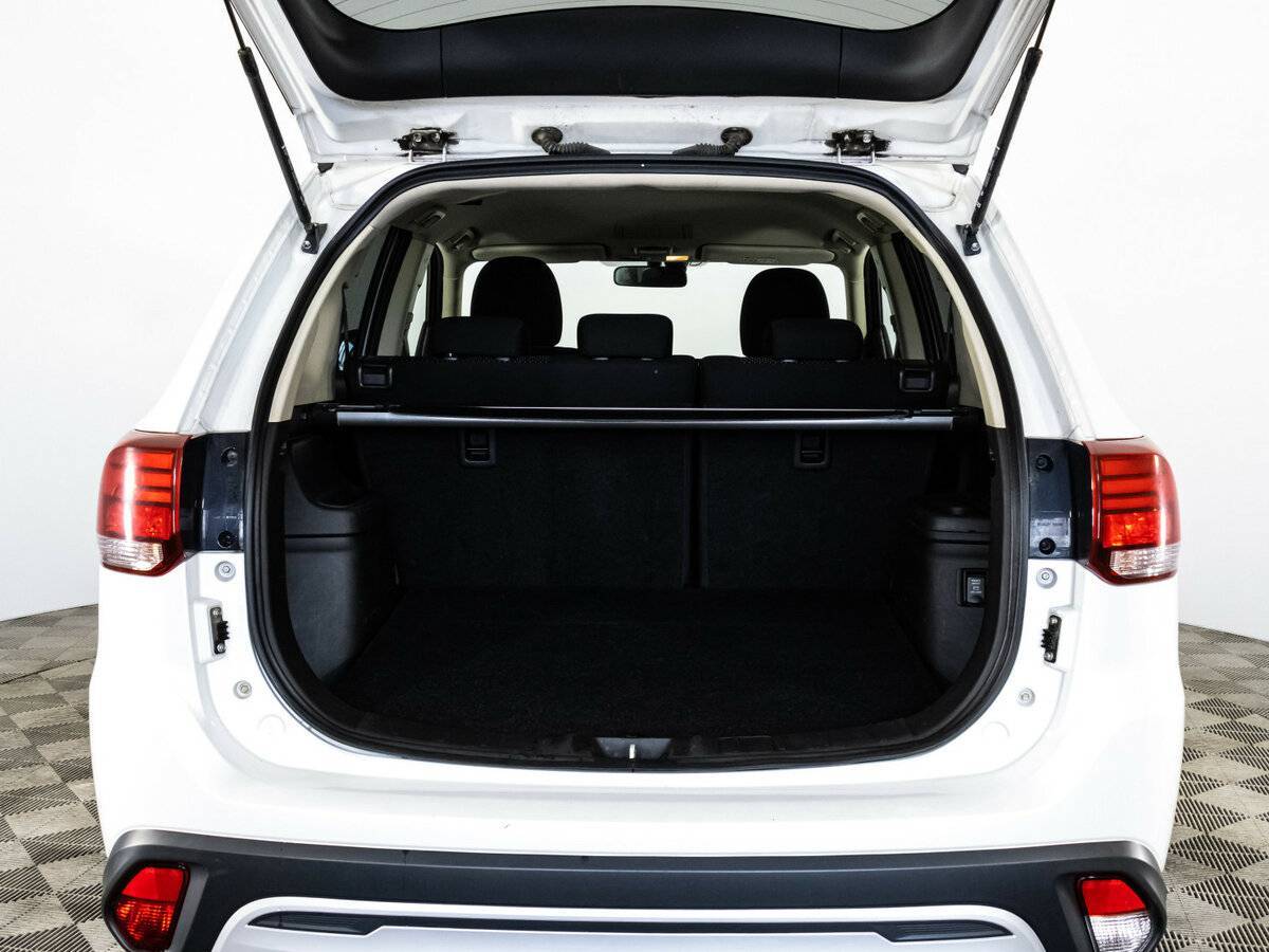 Mitsubishi Outlander 2019 года с пробегом. Фото: #15