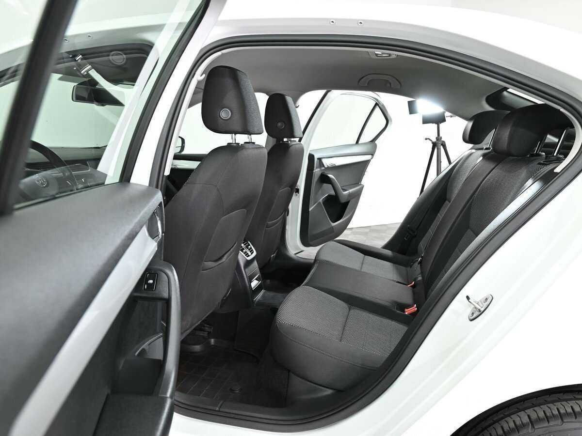 Skoda Octavia 2016 года с пробегом. Фото: #5