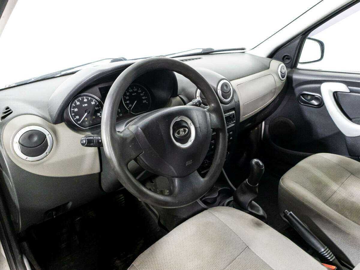 Lada (ВАЗ) Largus 2015 года с пробегом. Фото: #9