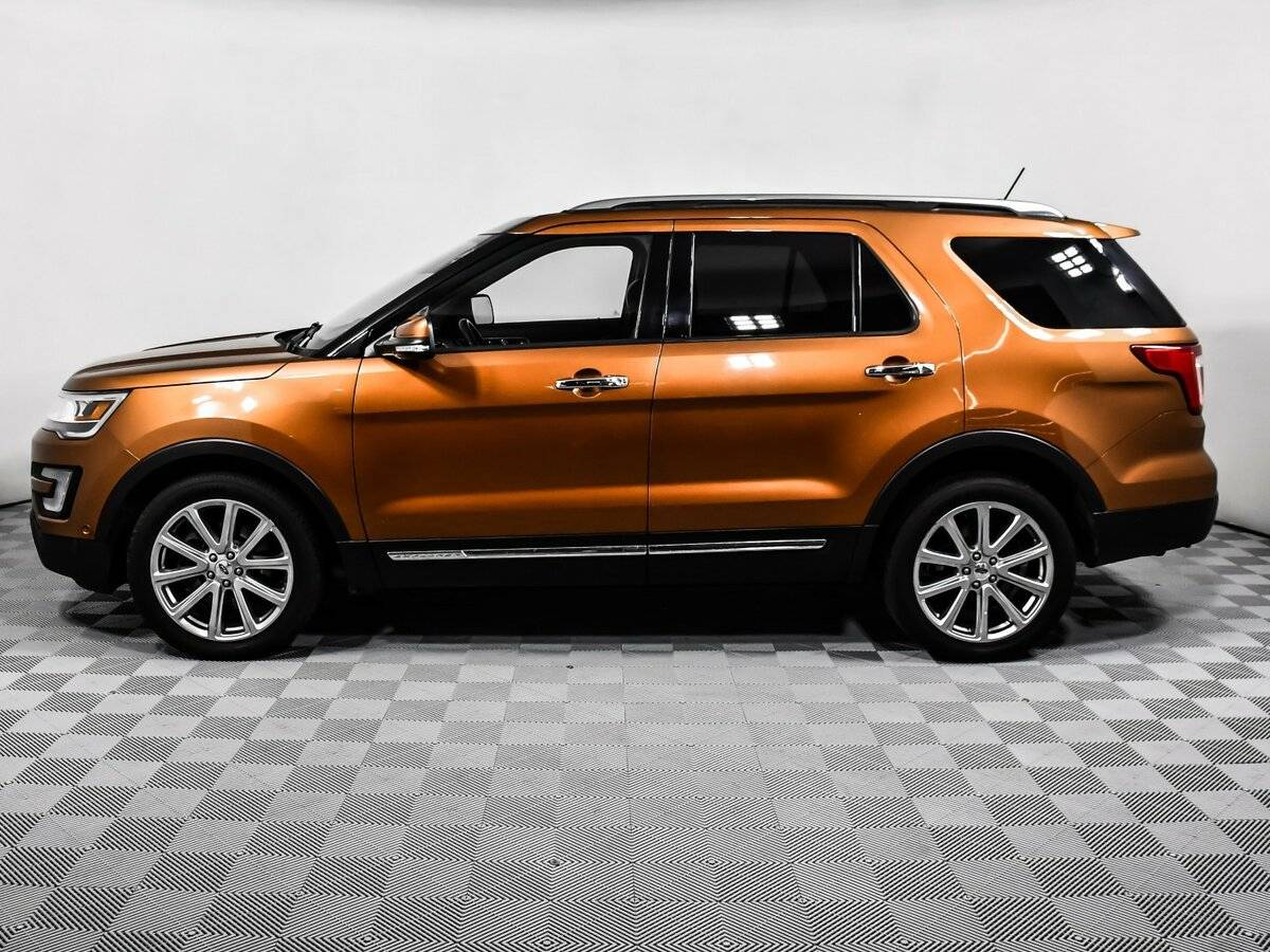 Ford Explorer 2018 года с пробегом. Фото: #7
