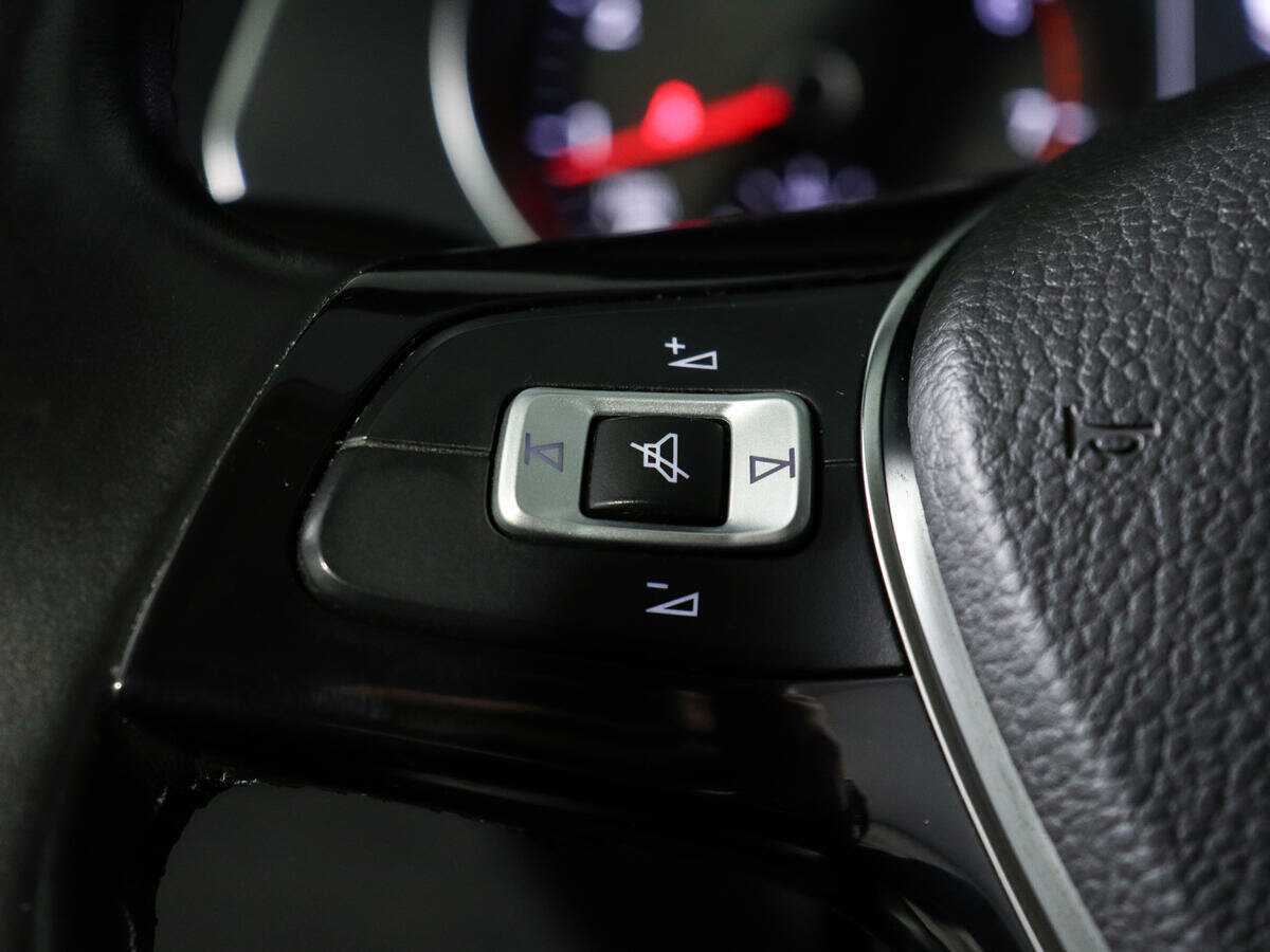 Volkswagen Passat 2016 года с пробегом. Фото: #14