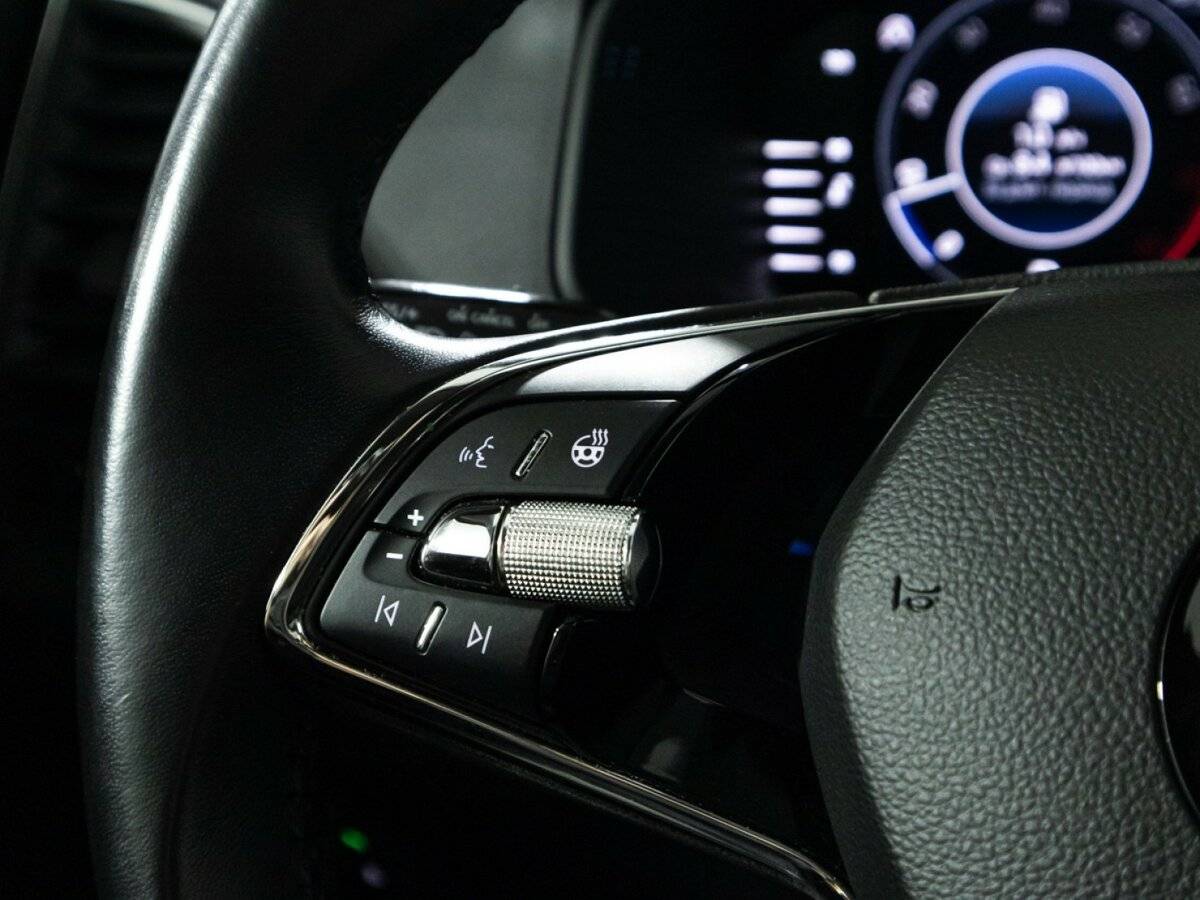 Skoda Karoq 2021 года с пробегом. Фото: #19