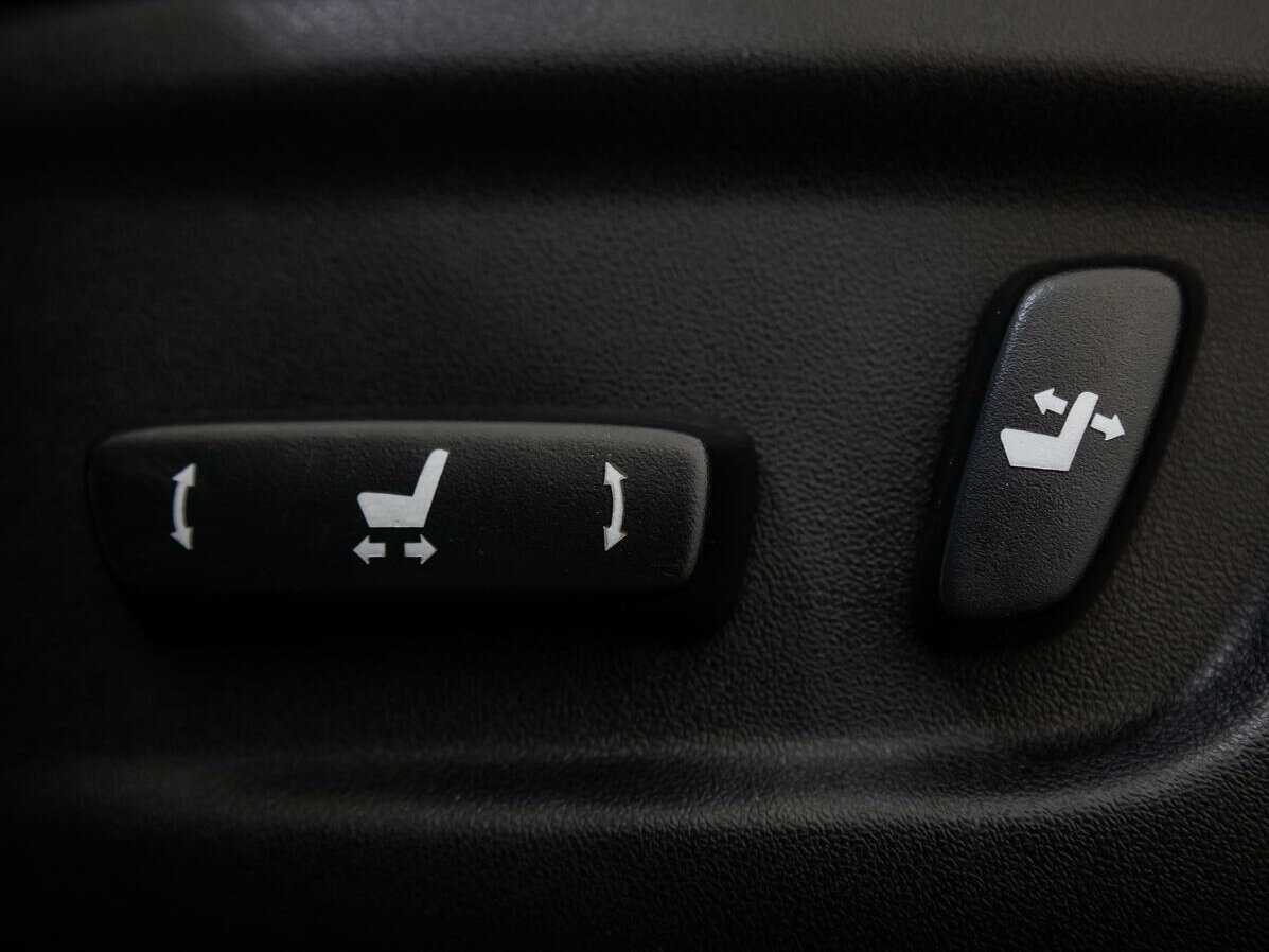 Toyota RAV4 2012 года с пробегом. Фото: #11