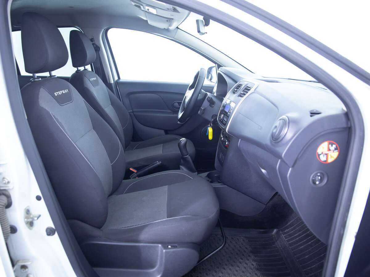 Renault Logan 2019 года с пробегом. Фото: #10